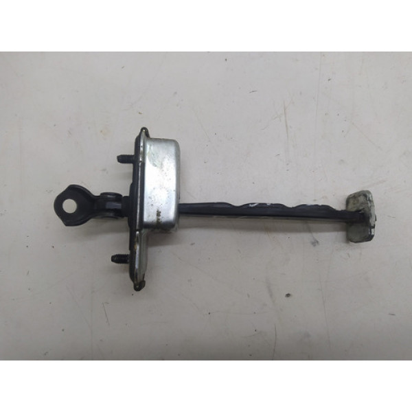 Limitador Porta Dianteira Direita Kia Cadenza 2012 3.5 V6