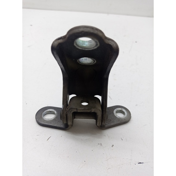 Dobradiça Inferior Dianteira Direita Kia Cadenza 2012 3.5 