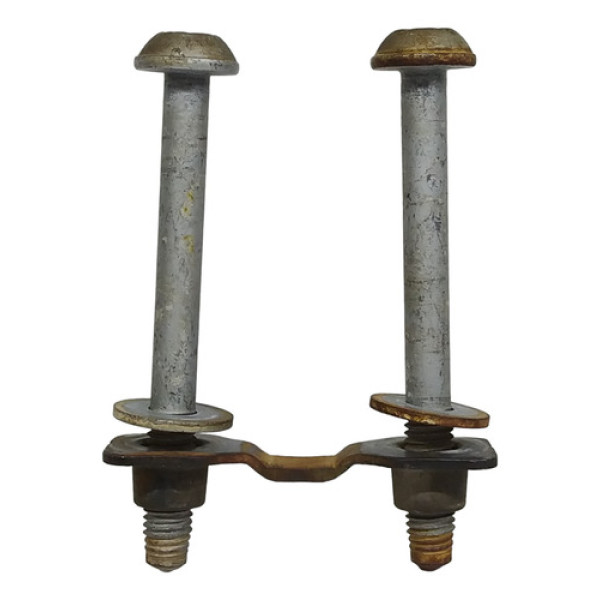 Parafuso Suporte Alma Dianteira Mercedes C180 Cgi 2011