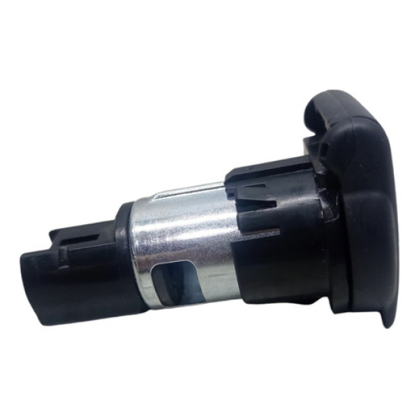 Tomada 12v Nissan Versa Advance 2022 1.6 Flex Aut