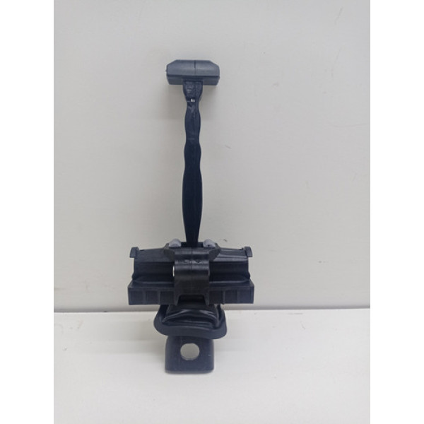 Limitador De Porta Traseira Esquerda Polo 2018