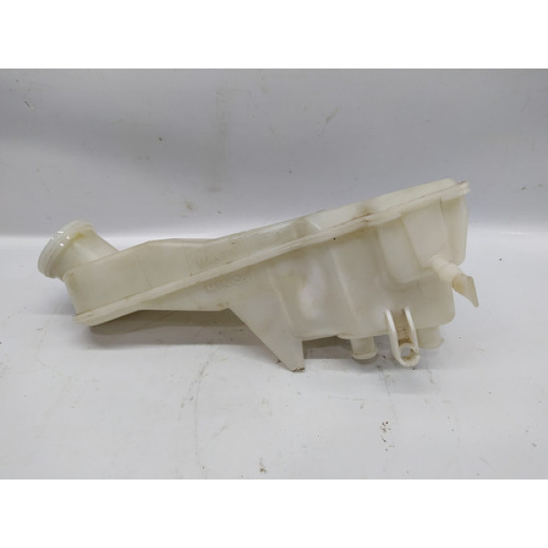 Reservatório Hidrovacuo Mercedes Cla 200 1.6 T 2016 