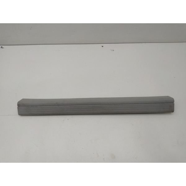 Acabamento Soleira Dianteira Esquerda Mercedes C180 2012