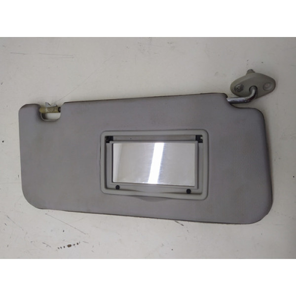 Quebra Sol Lado Direito Passageiro Kia Sportage 2003 2.0