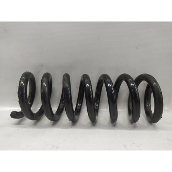 Mola Suspensão Traseiro Direito Mercedes C250 Cgi 2013 1.8