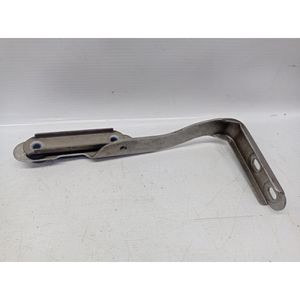 Suporte Do Escapamento Mercedes C180 2012