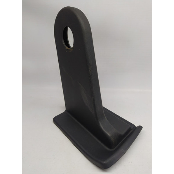 Acabamento Suporte Banco Traseiro Nissan Kicks 2022