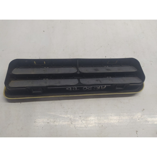 Difusor De Ar Traseiro Direito Mercedes C180 2014 2.0