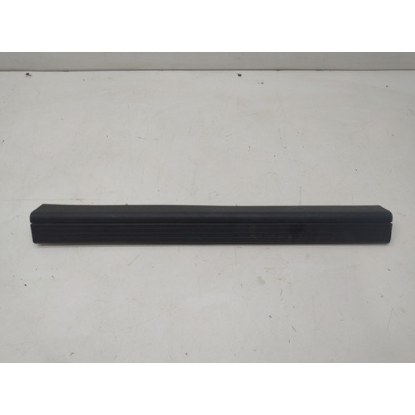 Acabamento Soleira Dianteira Direita C180 2014 1.6