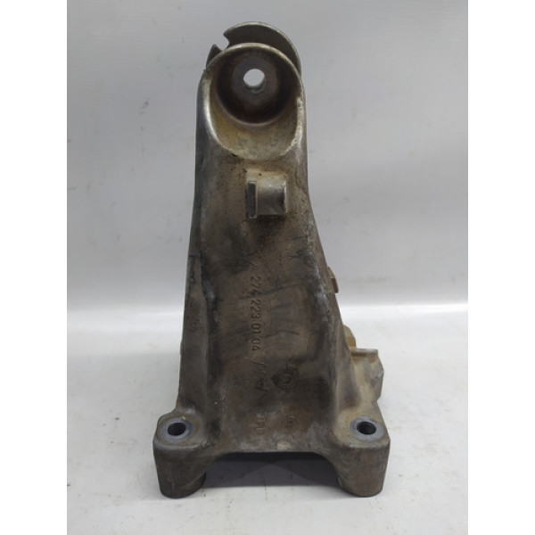 Suporte Coxim Motor C180 Cgi 1.6 2013 Aut