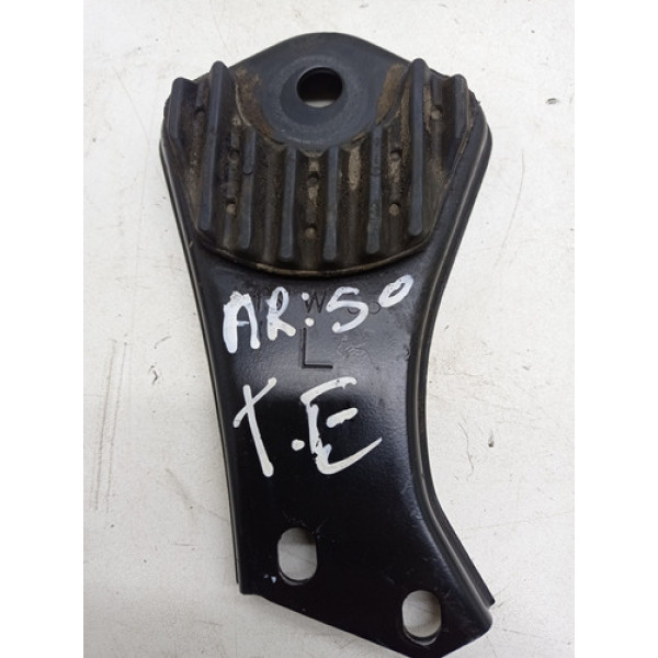 Suporte Braço Eixo Traseiro Esquerdo C180 Touring 2014 1.6