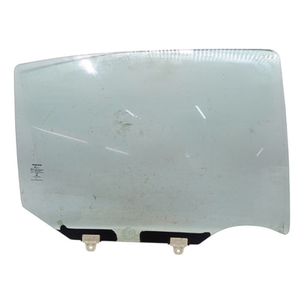 Vidro Traseiro Direito Nissan Versa Advance 2022 1.6 Aut