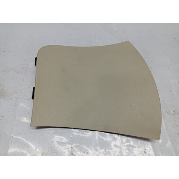 Acabamento Esquerdo Coluna Traseira Volvo Xc60 2011