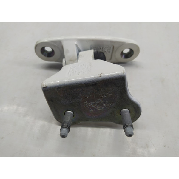 Dobradiça Superior Traseira Direita C250 Cgi 2013 1.8 Aut