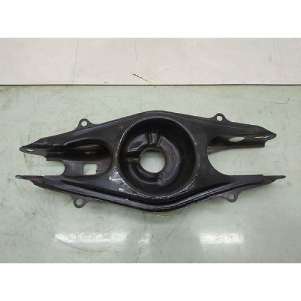 Bandeja Inferior Traseira Esquerda Mercedes C200 K 2008 