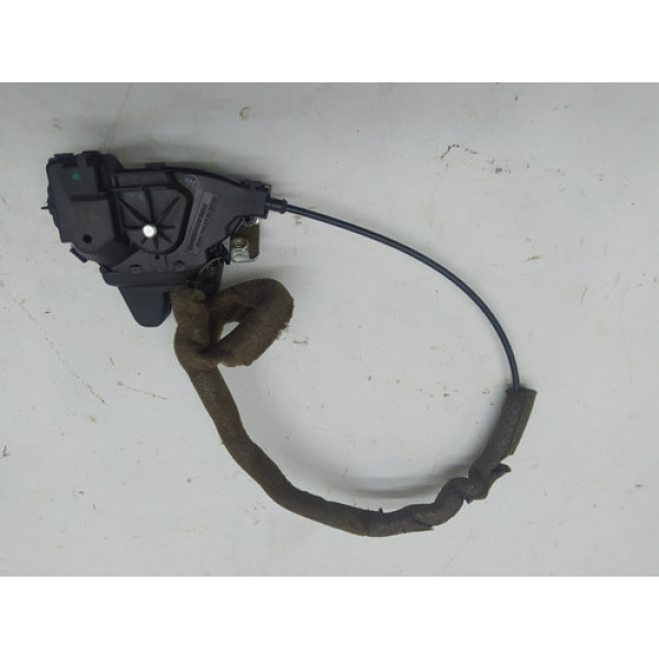 Fechadura Da Tampa Traseira Mercedes C180 Cgi 2011 1.8