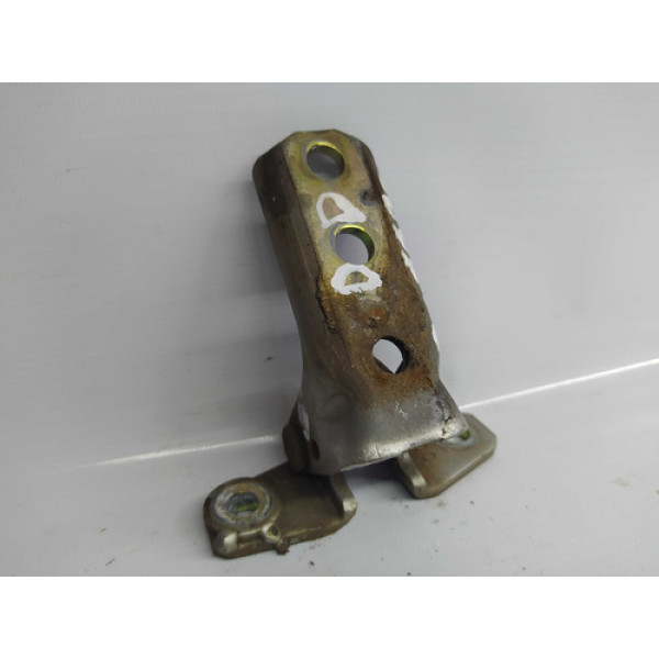 Dobradiça De Porta Dianteira Direita Inferior Pajero 2001 