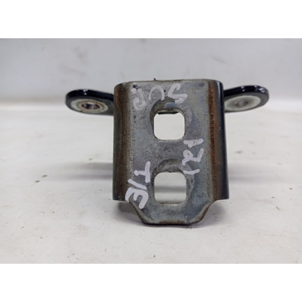 Dobradiça Superior Traseira Esquerda Dodge Journey Se 2010