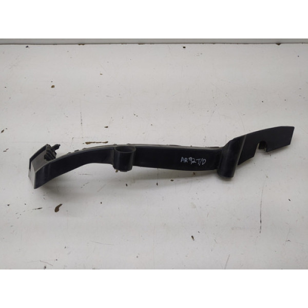 Guia Direito Parachoque Traseiro Dodge Journey 2014 3.6