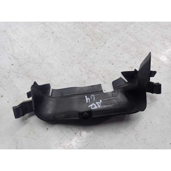 Suporte Defletor Ar Radiador Audi A3 8v0121285a