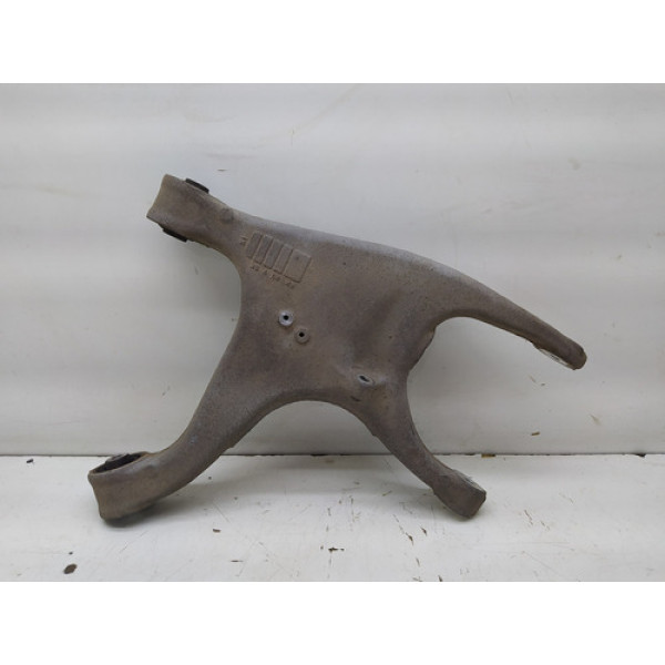 Bandeja Suspensão Traseira Esquerda Audi A4 2012 2.0 Aut