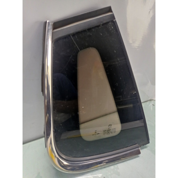 Vidro Traseiro Direito Peugeot 2008 2017 