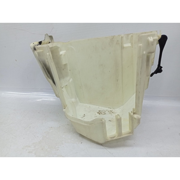 Suporte Caixa Fusível Relê Mercedes C200 Cgi 2013