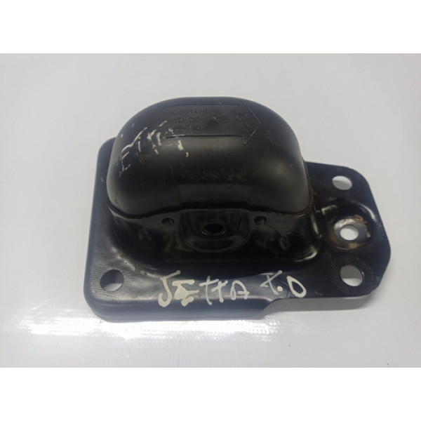 Suporte Amortecedor Traseiro Direito Jetta 2.5 2008