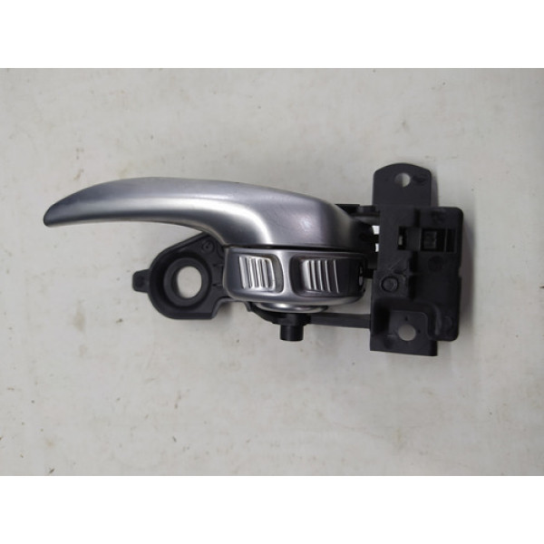 Maçaneta Interna Dianteira Esquerda Toro 2020 1.8 Aut