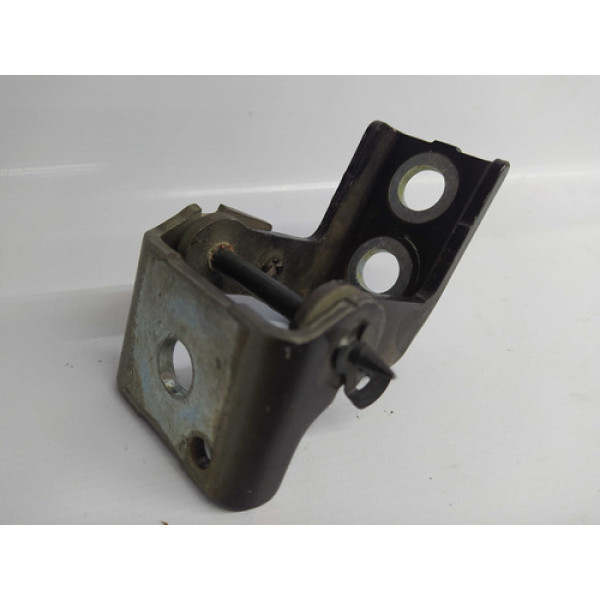 Dobradiça De Porta Traseira Esquerda Inf Peugeot 2008 2017