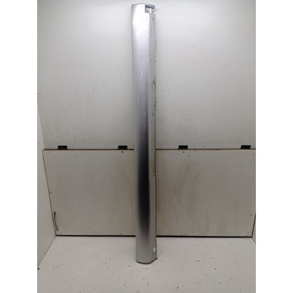 Spoiler Lateral Direito Sorento 2009