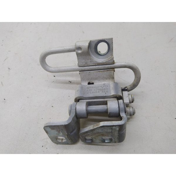 Dobradiça Inferior Traseira Direita Chery Tiggo 2 2019 1.5