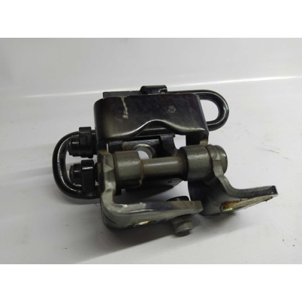 Dobradiça De Porta Traseira Esquerda Inferior Jetta 2008 