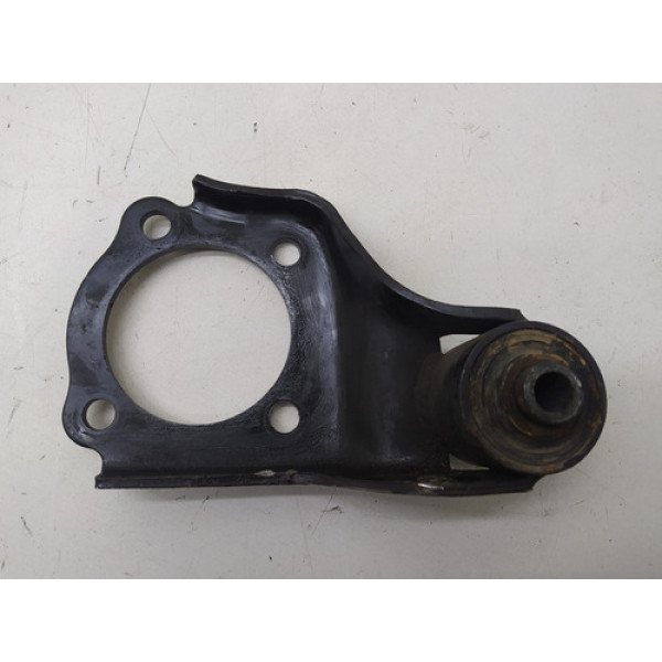 Suporte Esquerdo Da Tração Dianteira Pajero Tr4 2008 2.0