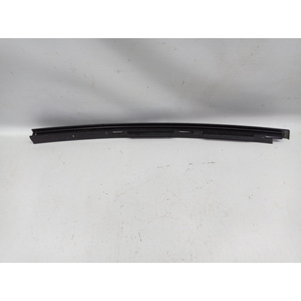 Guia Canaleta Vidro Traseiro Esquerdo C200 Kompressor 2008