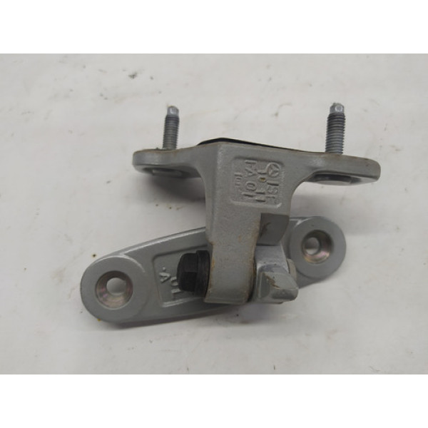 Dobradiça Superior Porta Dianteira Esquerda C180 Cgi 2011