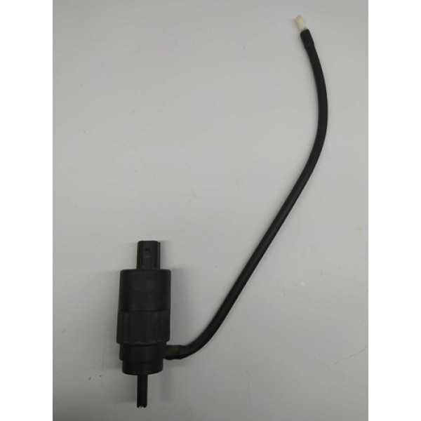 Bomba Esguicho Limpador Parabrisas Gm Captiva Sport 2011