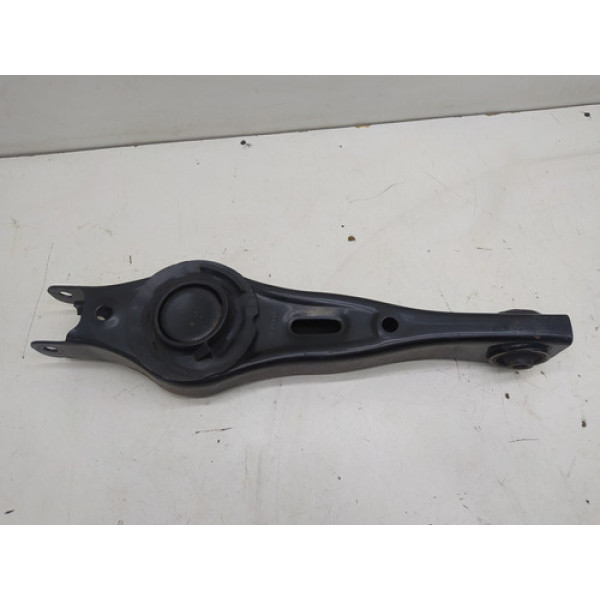 Bandeja Suspensão Traseira Direita Mohave 2010 3.0 Diesel