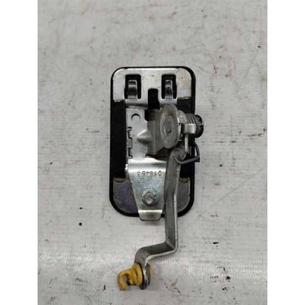 Trava Da Porta Traseira Esquerda Town Country 2008 3.8