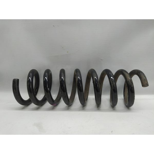 Mola Traseira Esquerda C180 Cgi 2013 1.6 Aut