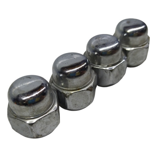 Porca Roda Nissan Versa 1.6 2022 Jogo Com 4 Peças 