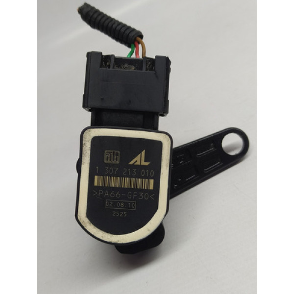 Sensor Altura Suspensão Kia Cadenza 2012 1307213010