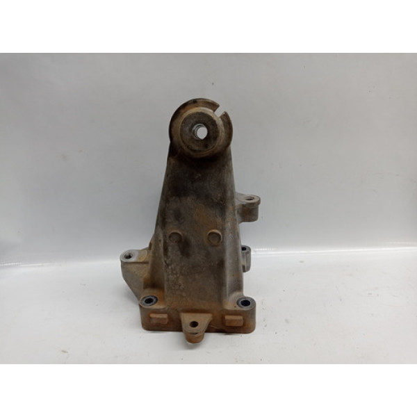 Suporte Coxim Do Motor Mercedes C180 Cgi 2011 1.8