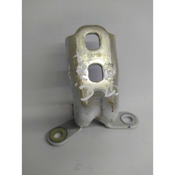 Dobradiça Porta Dianteira Esquerda Superior Gm Tracker 2021