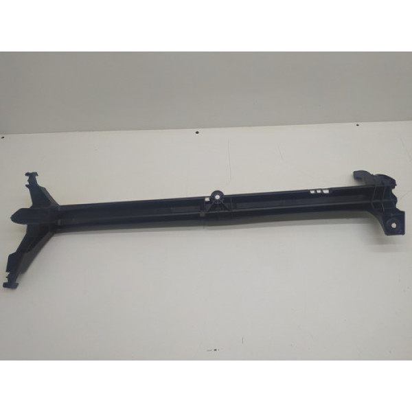 Guarnição Suporte Trilho Porta Malas  Direito Xc60 T5 2012