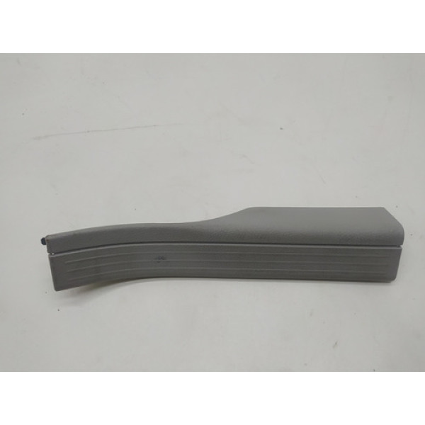 Acabamento Soleira Traseira Direita Mercedes C180 Cgi 2012