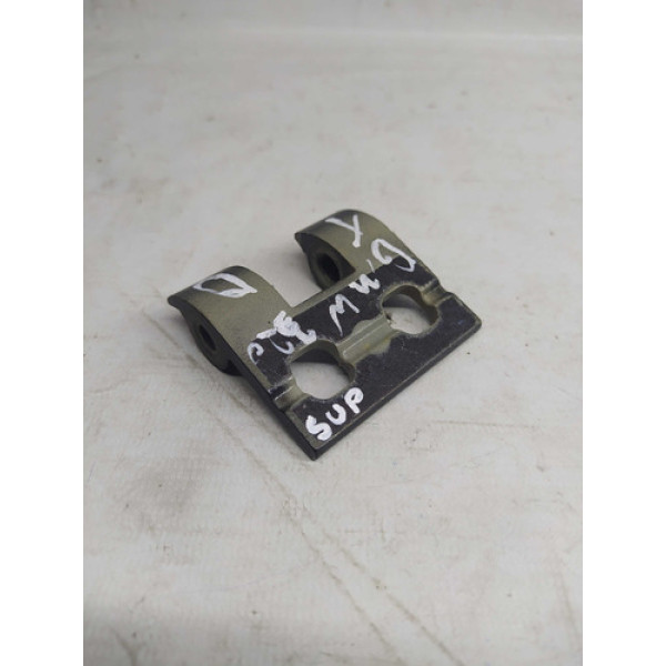 Dobradiça Porta Traseira Direita Superior Bmw 320i 2006 