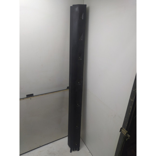 Spoiler Lateral Esquerdo Caixa De Ar Discovery 4 2010