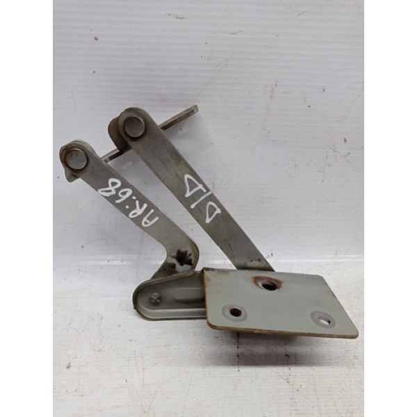 Dobradiça Capô Direito Kia Sportage Turbo 2003 2.0 Manual 