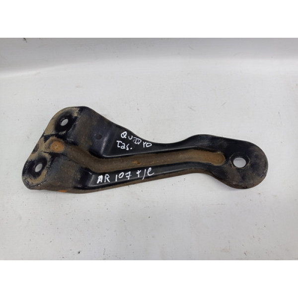 Suporte Esquerdo Quadro Suspensão Traseira Freemont 2012